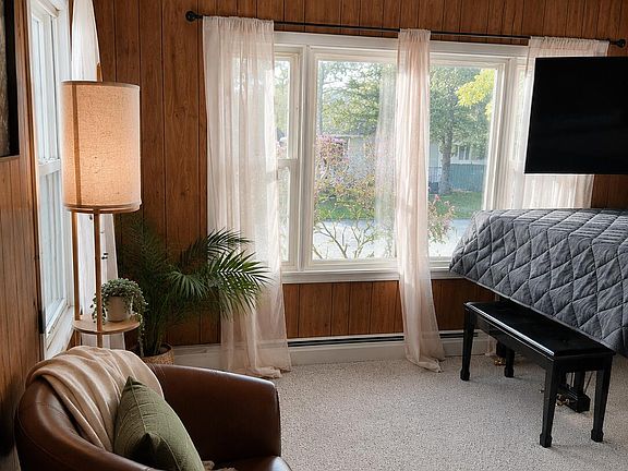 5th image of 48 Dumont Avenue