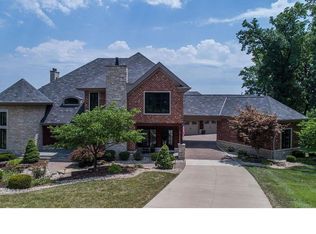 6555 Fox Lake Dr, Edwardsville, IL 62025