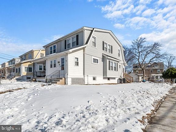 2nd image of 401 Custer Ave