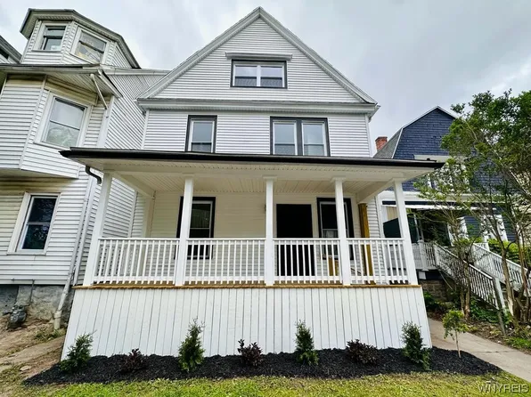 435 Baynes St, Buffalo, NY 14213