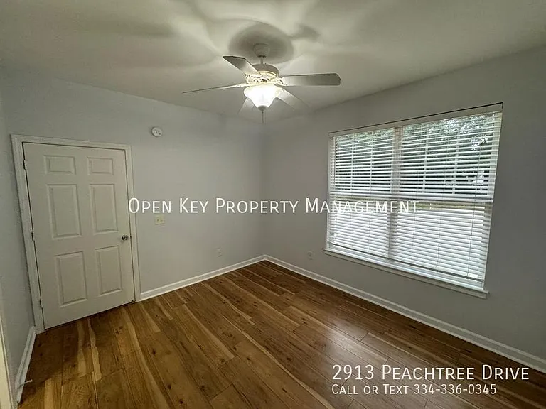 2913 Peachtree Dr — Photo 11