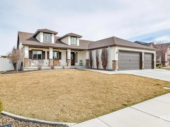 744 Midnight Sun Loop, Twin Falls, ID 83301
