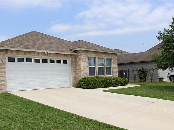 3rd image of 874 Spyglass Dr