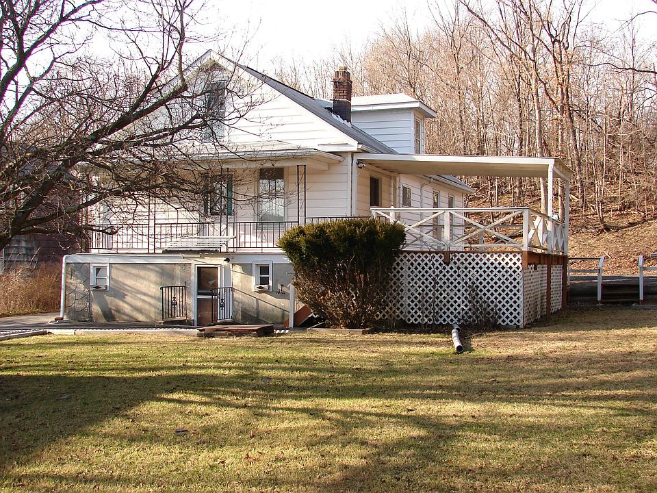 2nd image of 28 Middle St