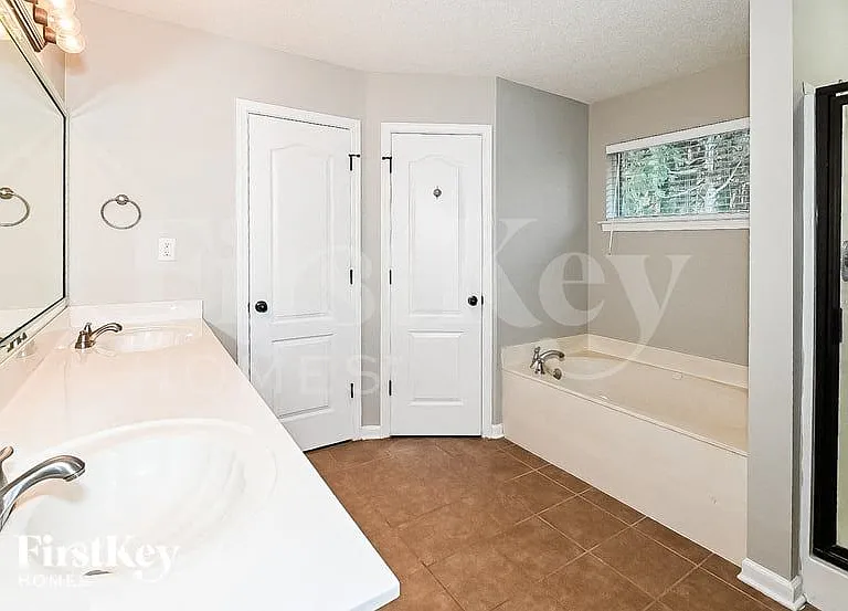 6797 Terry Chase — Photo 11