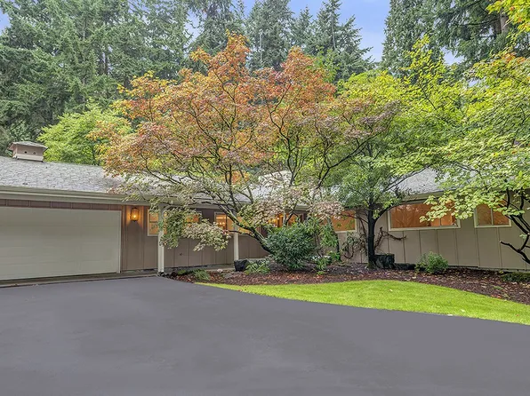 13216 NE 40th St, Bellevue, WA 98005