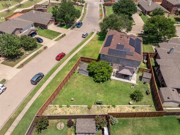 1628 Jewel Ln, Little Elm, TX 75068