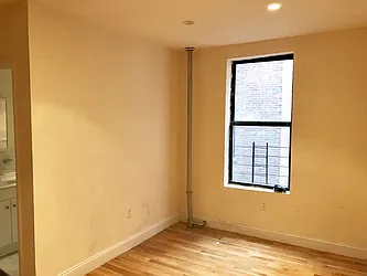 Rented by Platinum Properties