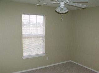 410 Walker St, Centerton, AR 72719