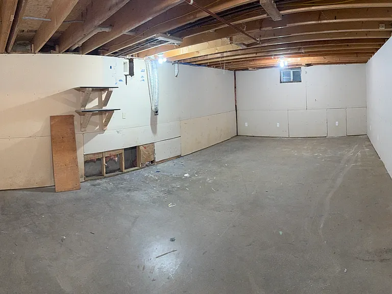 135 McMullen Rd — Photo 8