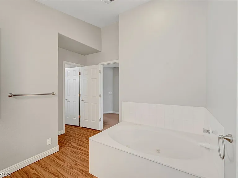 2525 Huber Heights Dr — Photo 42