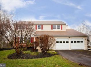 1360 Wick Ln, Blue Bell, PA 19422