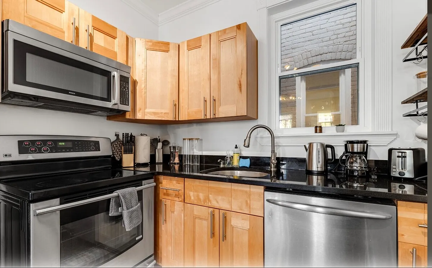2 bed, $8,941 — Photo 4