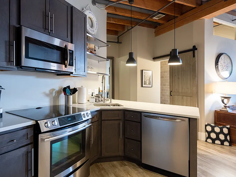 110 N Harbor Dr #308 — Photo 3