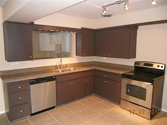 4th image of 4126 E ROBERT E LEE Street
