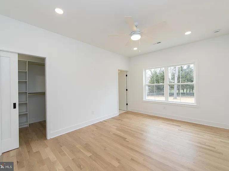 371 Kresson Rd — Photo 32