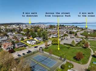 2344 Ocean Ave, Sidney, BC V8L 4V9