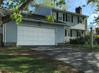 55 Brae Burn Dr, Manchester, NH 03104