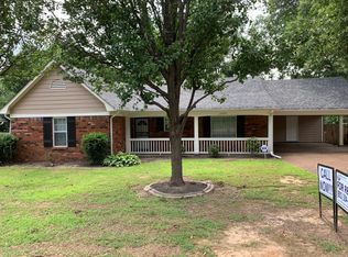 3391 Summerhill Dr, Memphis, TN 38134