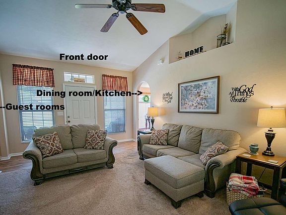 3rd image of 133 NW Emerald Lakes Dr