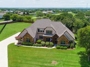 10000 Allen Mill Ct, Fort Worth, TX 76135