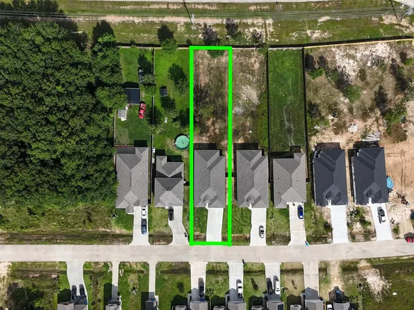 1055 Road 5203, Cleveland, TX 77327