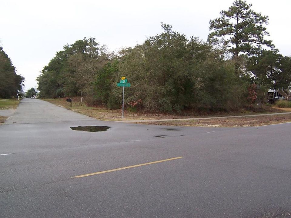 1st image of 2201 SW Oak Island Drive