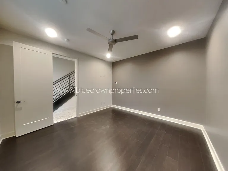 1625 Hickory St #105 — Photo 14