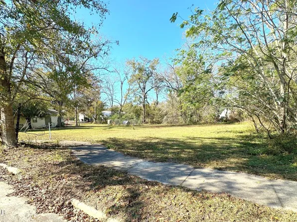 Main St, Bonifay, FL 32425