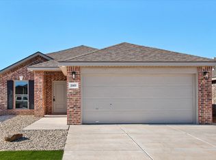 2403 Aberdeen Ave, Wolfforth, TX 79382