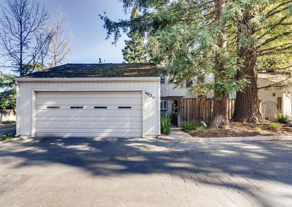 1st image of 4026 Hollow Wood Ct
