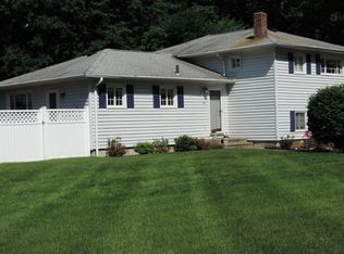 1 Pocono Rd, Norwalk, CT 06851