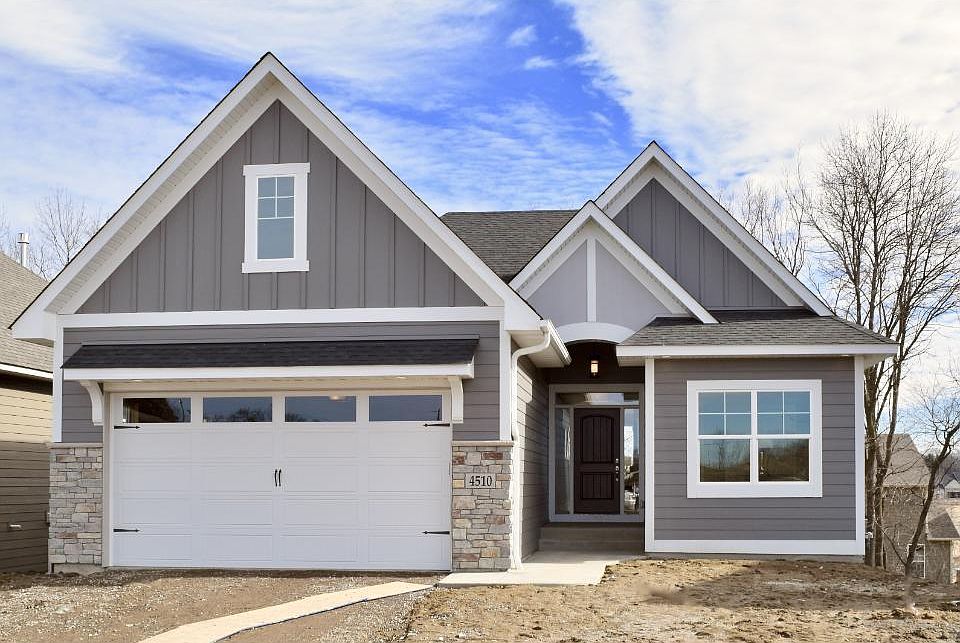 1st image of 4510 Zircon Ln