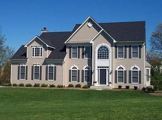 2907 New Rover Rd, West Friendship, MD 21794