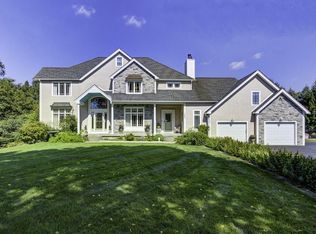 105 Merriam Rd, Grafton, MA 01519