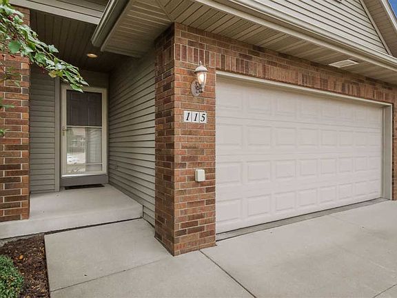2nd image of 115 E Weston Dr