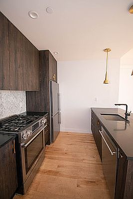 1st image of 564 Saint Johns Pl APT 809
