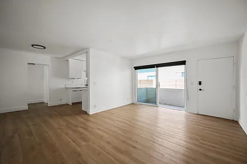2034 S Garth Ave Photo 1