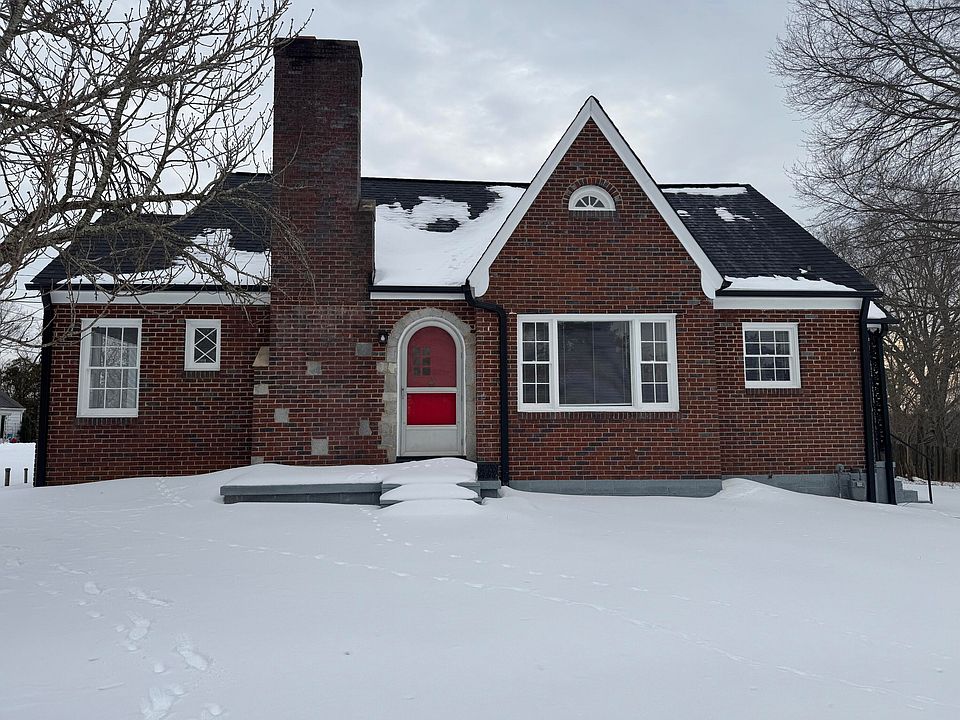1st image of 206 Greyson St