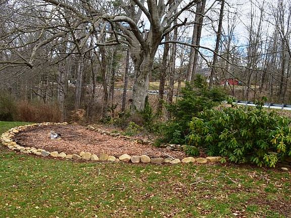 2nd image of 806 Jenednell Ct