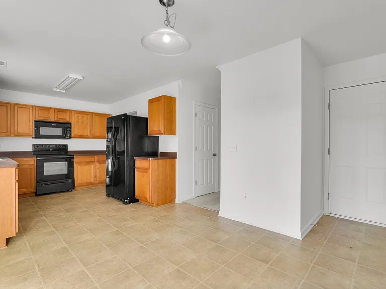25 Pennyroyal Way — Photo 15