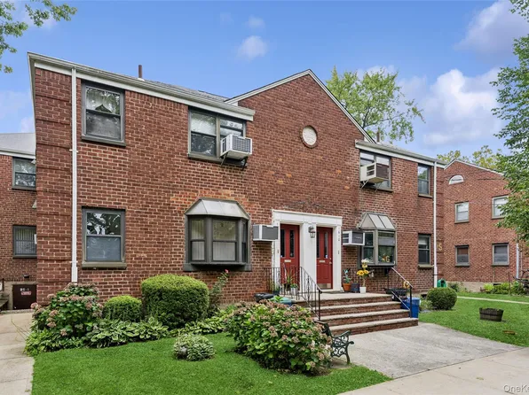 16-10 160th Street #686, Whitestone, NY 11357