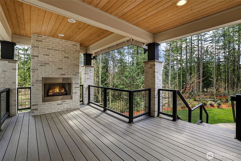 4th image of 29816 SE Lake Retreat North Drive