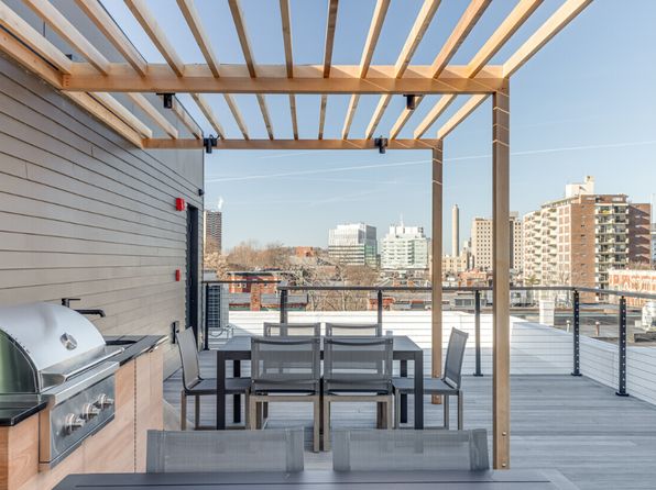 9 Burney St UNIT 407