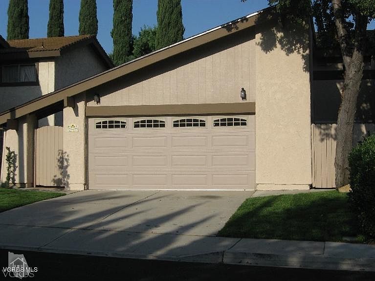1st image of 221 Donegal Ave