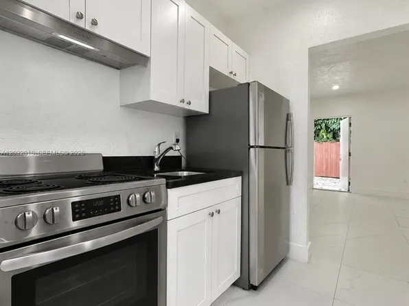156 NW 62nd St #1, Miami, FL 33150