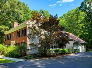 34B Spring Valley Rd, Hardwick, NJ 07825