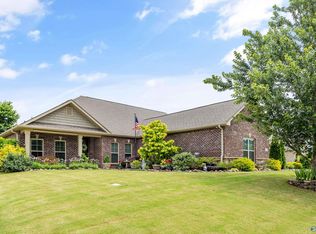 7417 Nature Walk Way SE, Owens Cross Roads, AL 35763