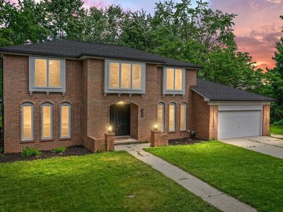 34582 Saint Martins St, Livonia, MI, 48152