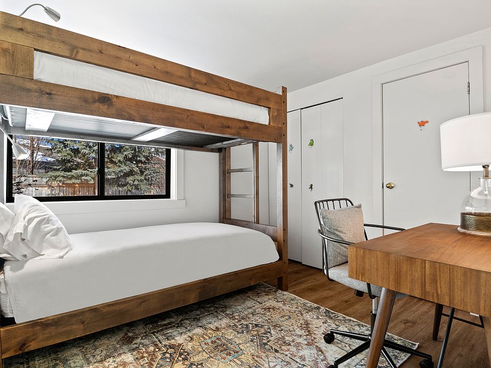 Bunk Room